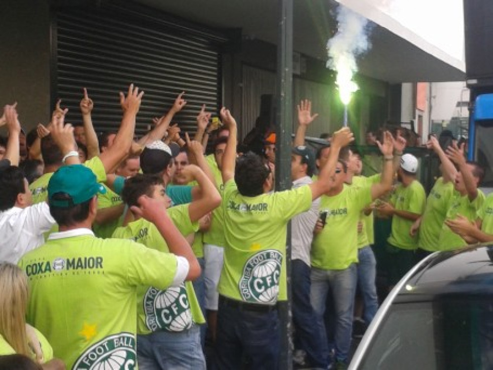 Eleitores: Façam alguma coisa!