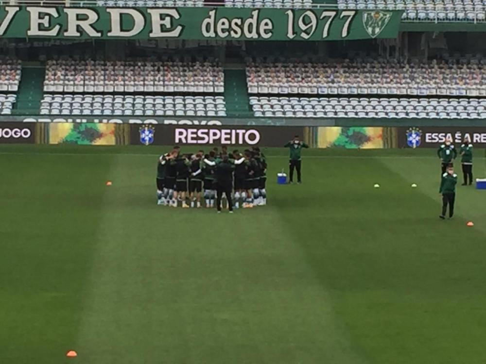 De olho no lance!
