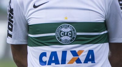 Coritiba renova patrocínio da Caixa
