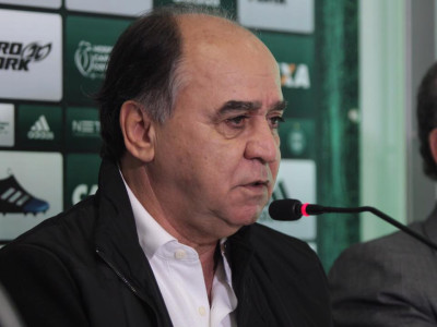 Marcelo Oliveira é apresentado no Coritiba