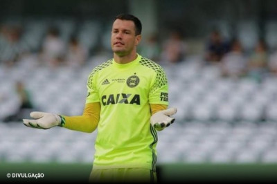 Wilson passará por cirurgia