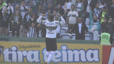 Coritiba vence o Cuiabá