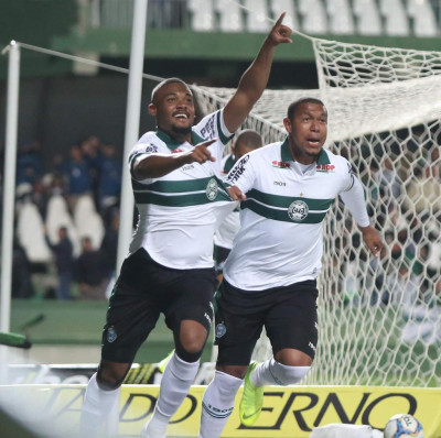 Festa no Alto da Glória