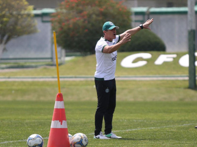 Jorginho prega confiança