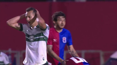 Por água abaixo