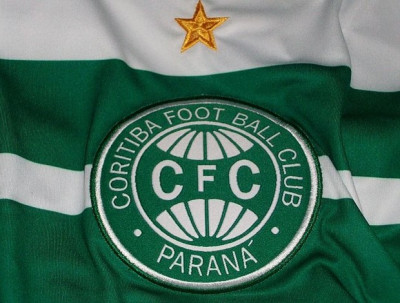 Não há alma sobre aqueles corpos que vestem a camisa alviverde!