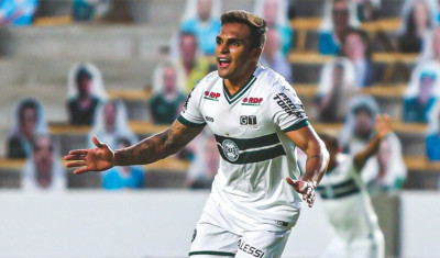 Coritiba não renova o contrato de Robson