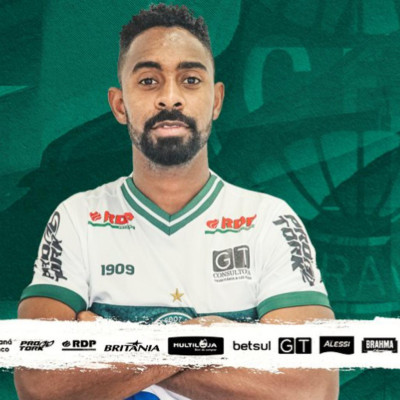 Coritiba oficializa contratação de Wellington Carvalho