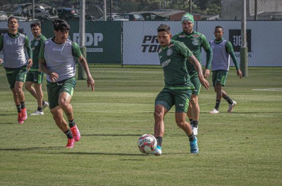 Coritiba terá retornos para o jogo contra o Paraná Clube