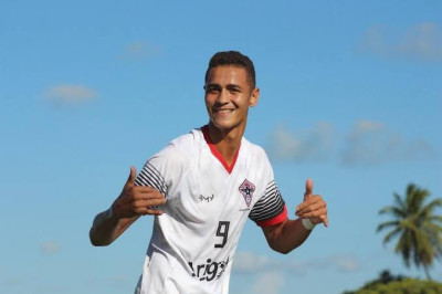 Tem atacante chegando para a equipe Sub-20