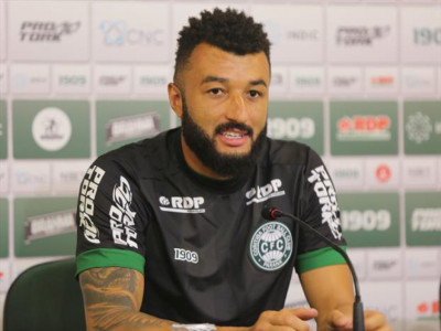 Alex Muralha retorna ao Coritiba