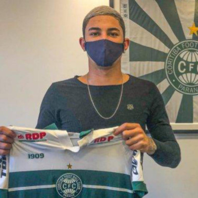 Zagueiro emprestado pelo Coritiba é dispensado do São Paulo