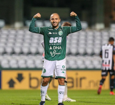 Régis próximo do Coritiba 