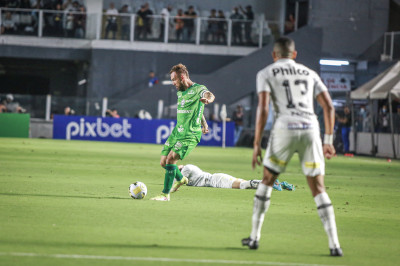 Coritiba perde para o Santos e está eliminado