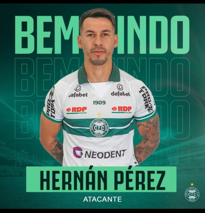 Hernan Perez é apresentado pelo Coritiba