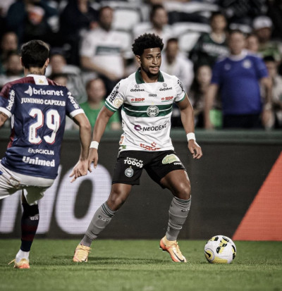 Coritiba deve ter retorno de jogadores para o jogo contra o Santos