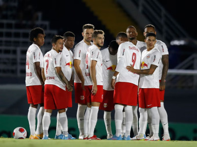 Bragantino busca regularidade contra o Coritiba