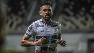 Robinho retorna para o jogo contra o Cuiabá