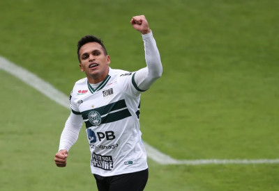 Robson próximo de retornar ao Coritiba