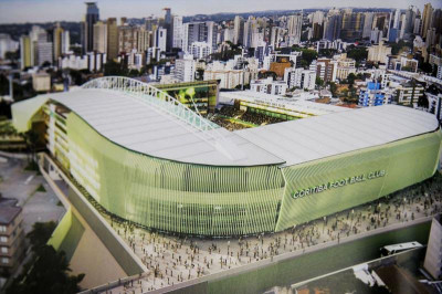 Coritiba apresenta estudo de modernização do Couto ao prefeito Rafael Greca