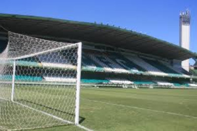 Portões fechados para a torcida Coxa