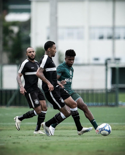 Coritiba vence o último jogo treino antes da estreia.