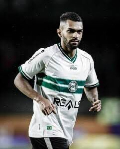 Vini Paulista é a novidade no grupo para jogo contra o Novorizontino