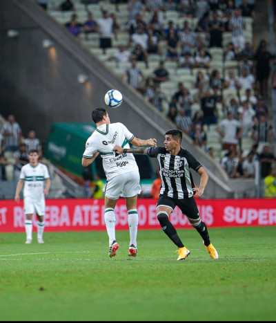 Coritiba faz péssimo jogo e perde para o Ceará
