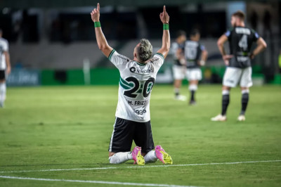 Próximo da zona do rebaixamento, Coritiba tem desafio contra o Santos