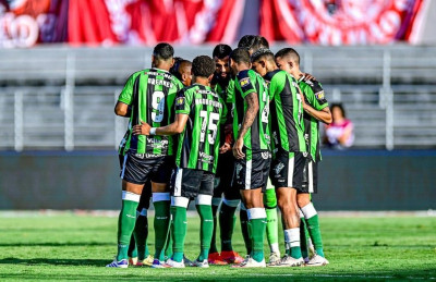 Jogo de duas equipes que ainda sonham!