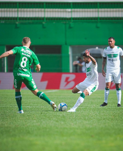 Derrota com a marca da mediocridade