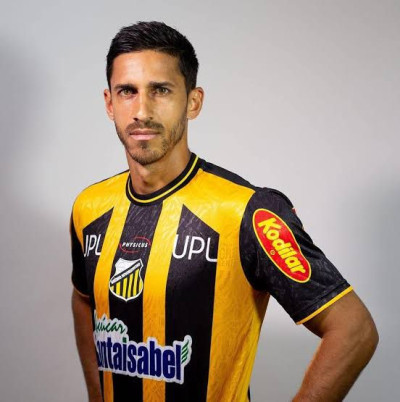 Volante que estava no Novorizontino deve ser o mais novo jogador do Coritiba