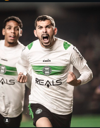 Coritiba acerta a compra do zagueiro Bruno Melo