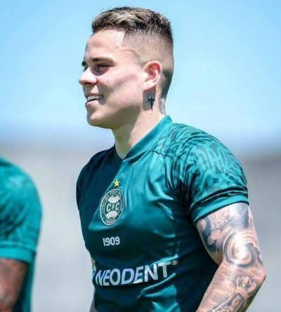 Coritiba divulga a lista de relacionados para o jogo contra o Maringá