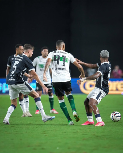 Quem não faz, leva. Coritiba perde para o Remo!