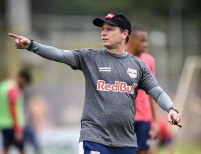Fernando Seabra deve ser o novo técnico do Coritiba