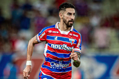 Coritiba negocia contratação do argentino Juan Martín Lucero