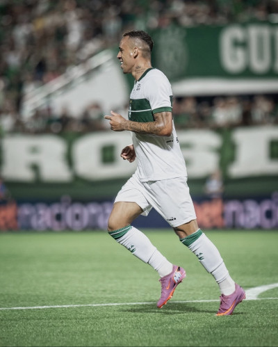 Breno Lopes é o craque da terceira rodada do Brasileirão 