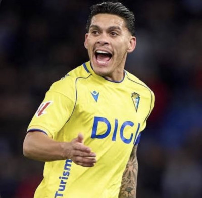 Atacante uruguaio pode acertar com o Coritiba 