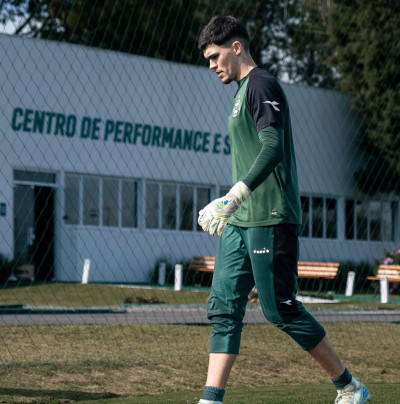 Pedro Morisco avança na recuperação e se aproxima de retorno ao Coritiba