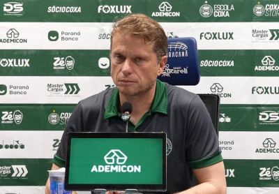 Estamos muito fora do padrão do que já fomos no campeonato!